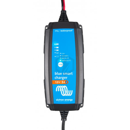 Chargeur de batterie Victron Blue Smart IP65 12V-5A BPC120533064R